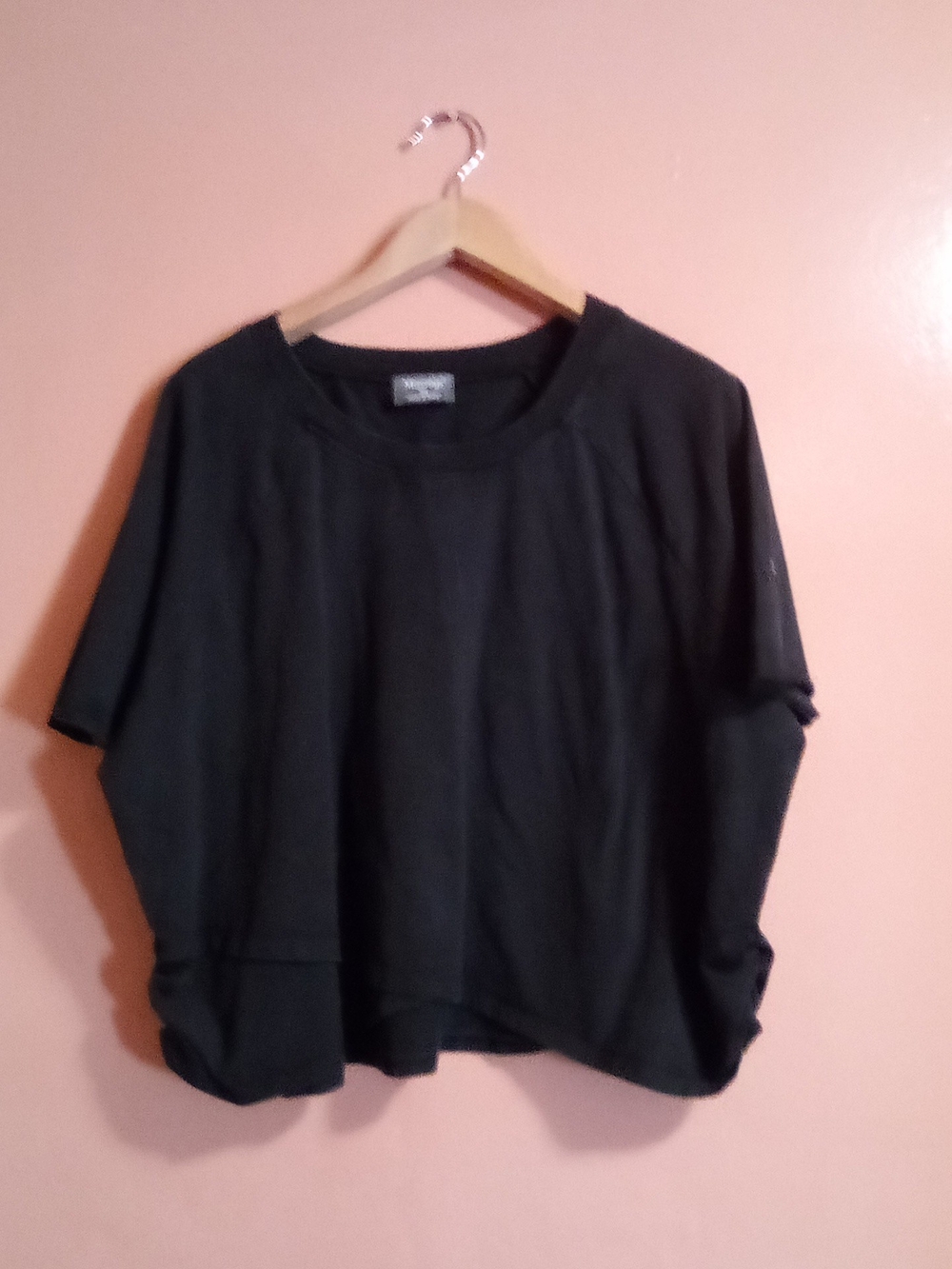 Black Women’s Boxy Short Sleeve Top - Brand: Unknown ( Bag H )